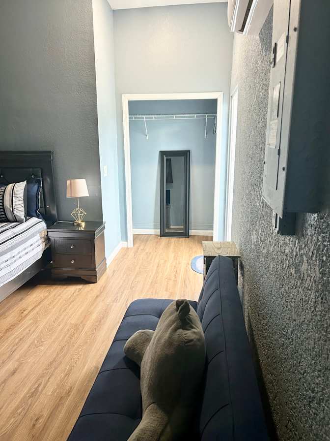 Alexander Howard's room