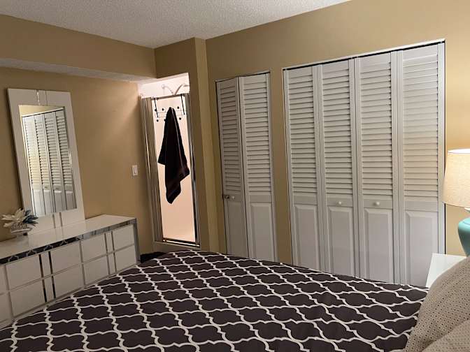 Nasrin's room