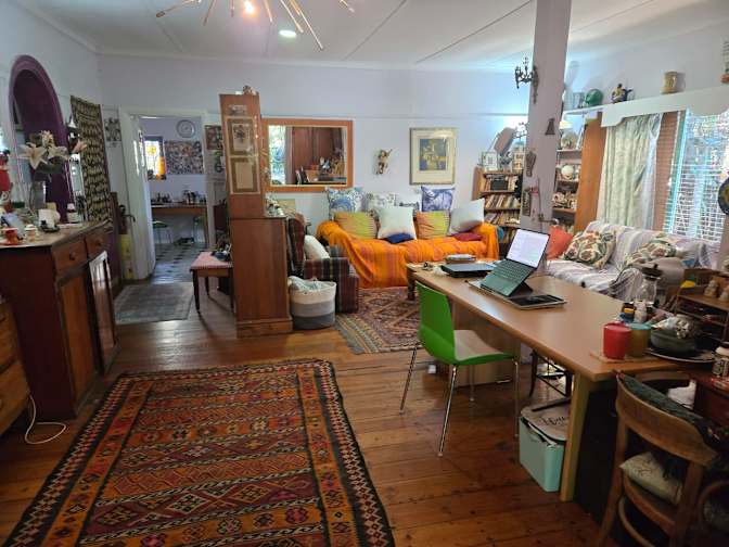 Green Point Tree House's room