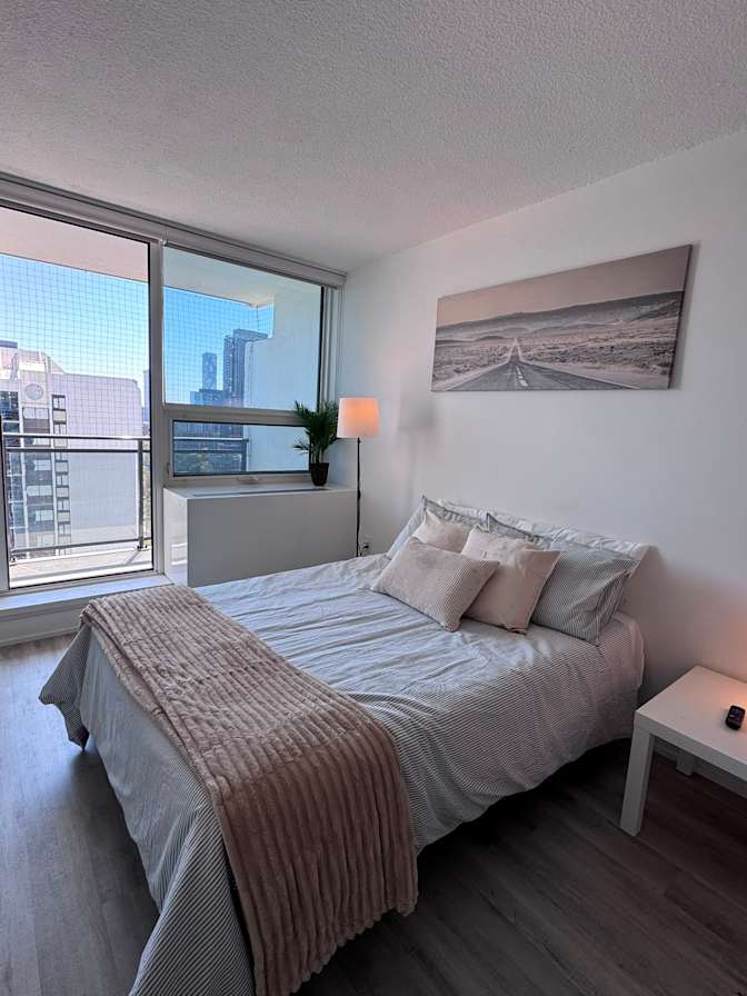Guillermo's room