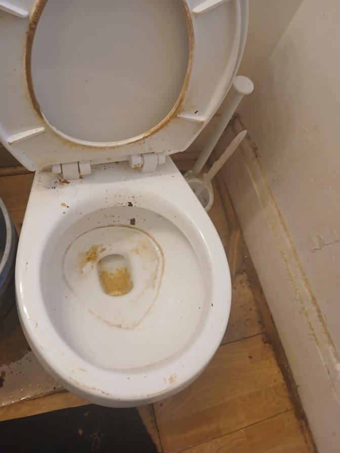 Carlos Cook's room