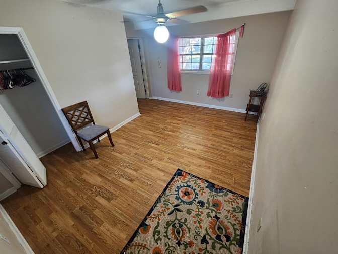 Julious's room