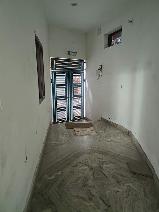 Himanshu Yadav's room