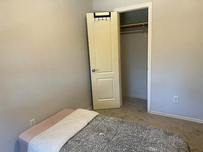 Sandee's room