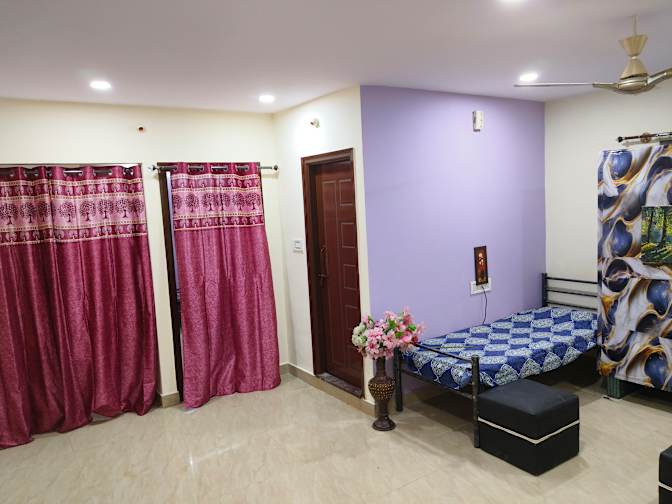 Shakira's room
