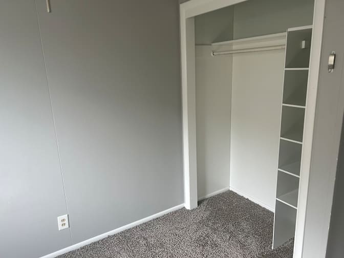 Scarlett's room