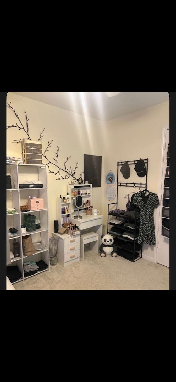 Angelica's room