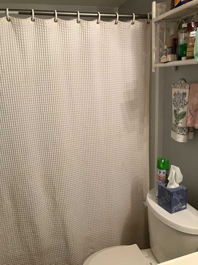 Linda's room