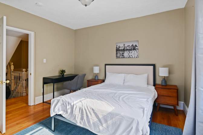 Sam June's room