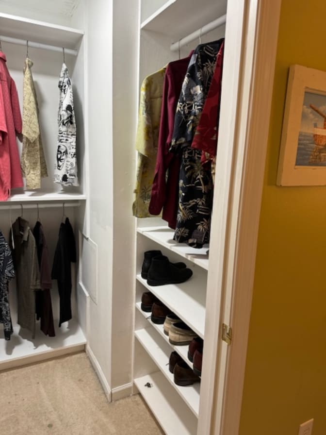 Winston's Rentals's room
