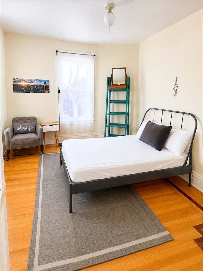 kristin's room