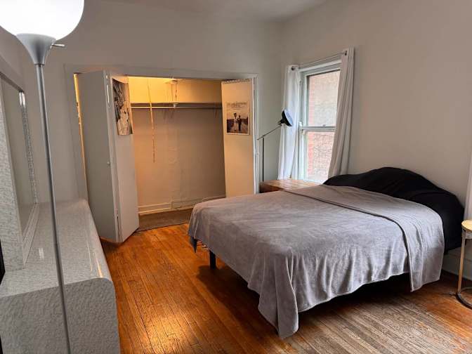Private spacious room's room
