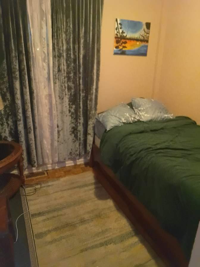 Lindy Crocker's room