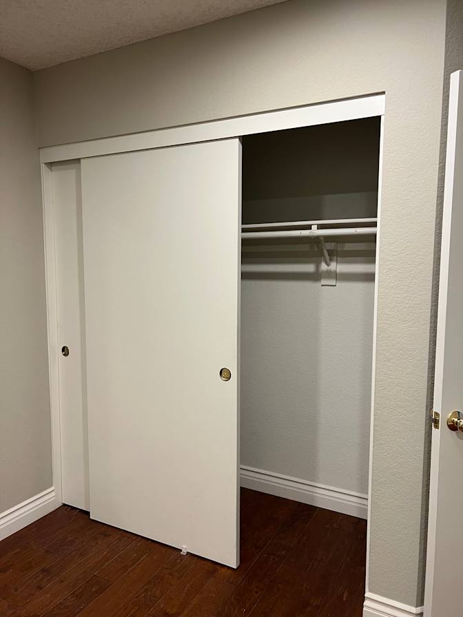 Kelly's room