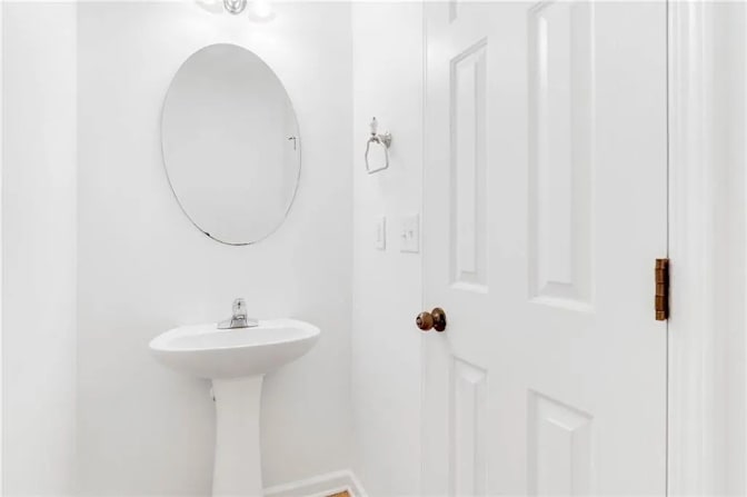 Alcove Rooms's room
