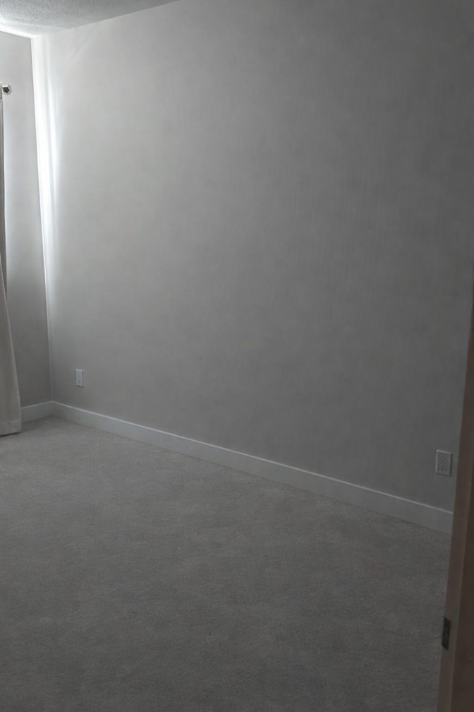 Naomi's room
