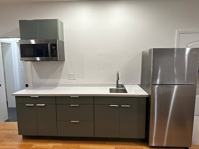 Ventura Property Management's room