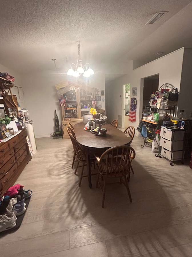 Donna's room