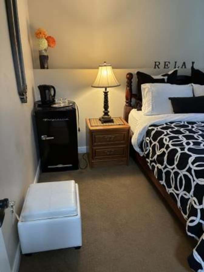 Comfy Room For Rent's room