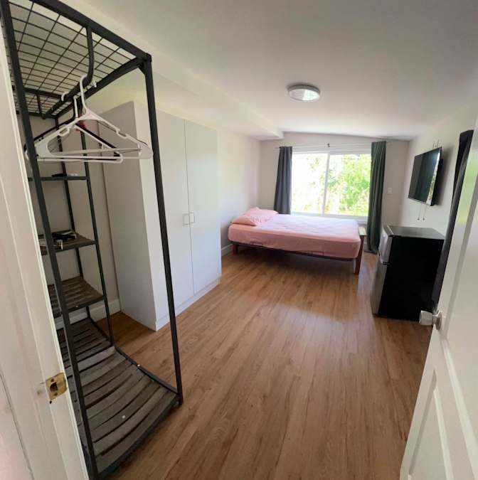 Lisa's room