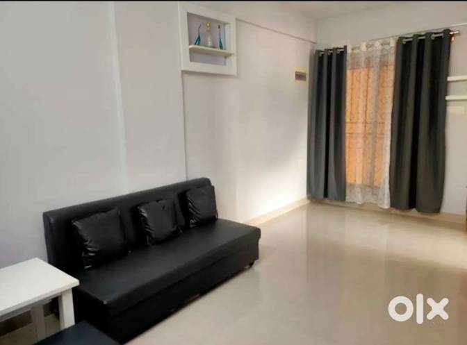 Dinesh's room