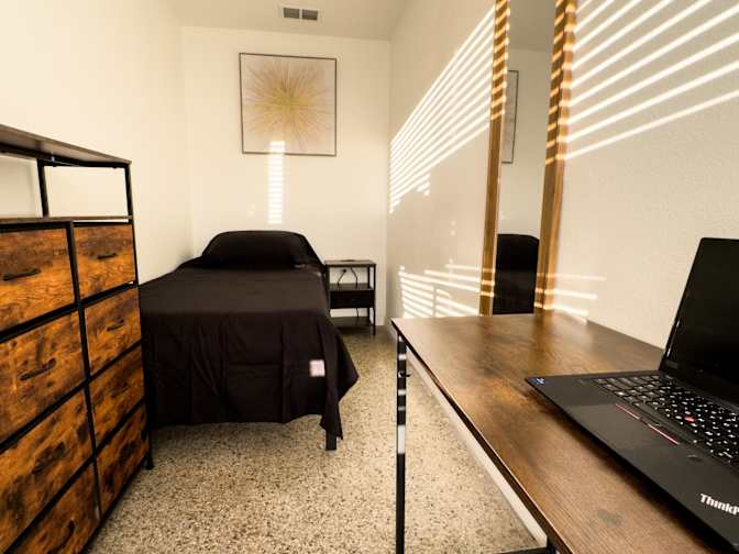 PadSplit's room