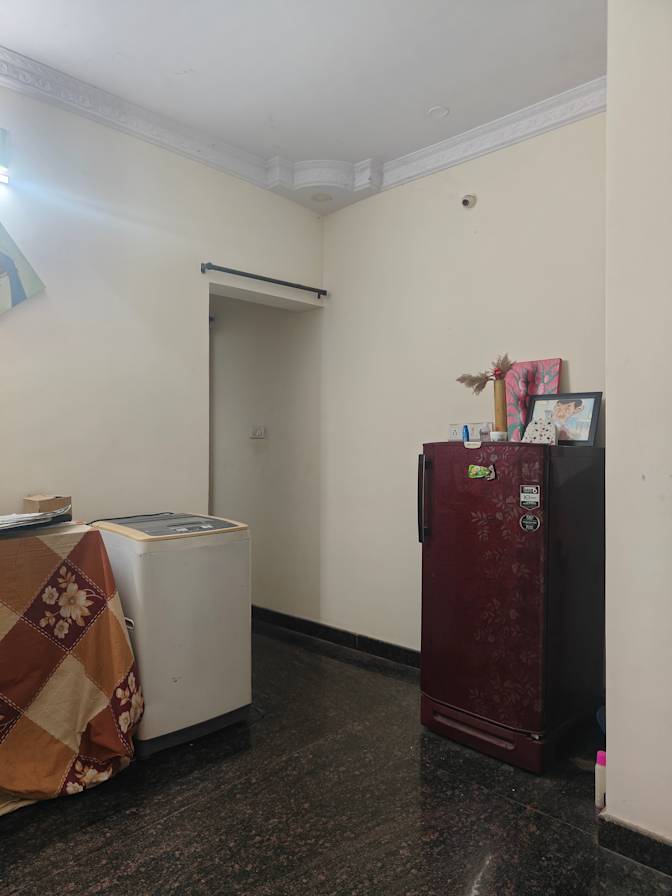 Thariq's room