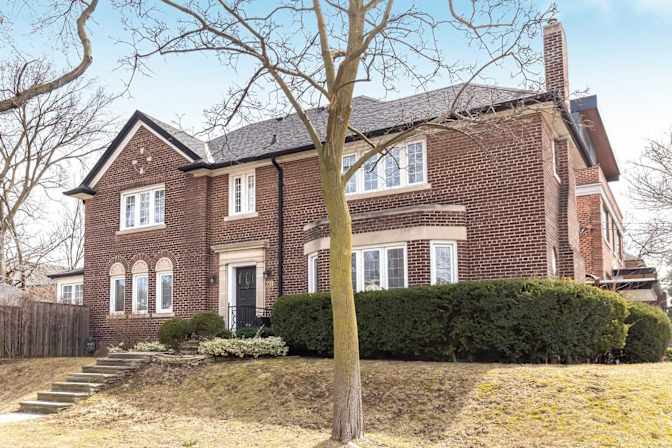 Rental property's room