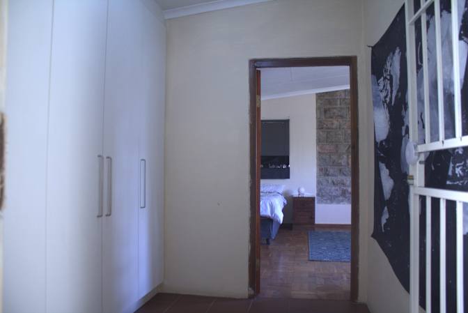 Salma Tanaka's room