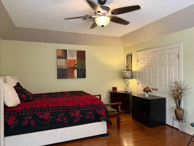 Frank's room
