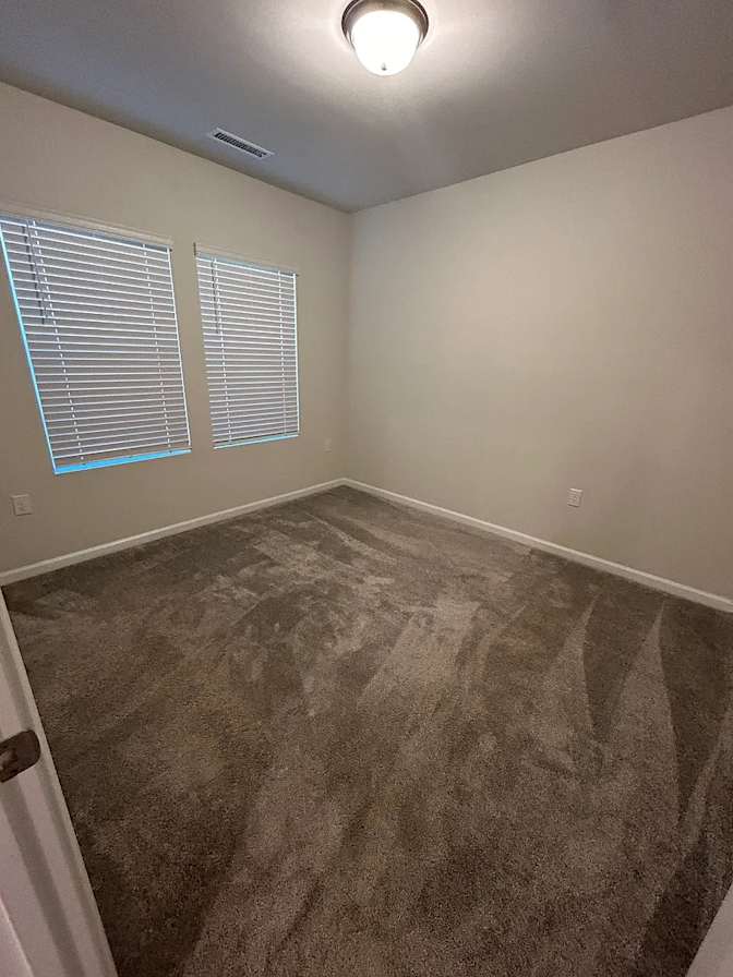 Alcove Rooms's room