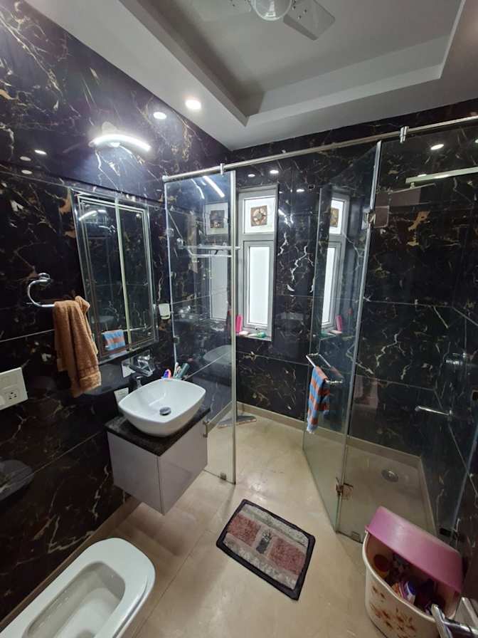 Vivek's room