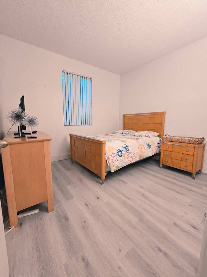 Yeny's room