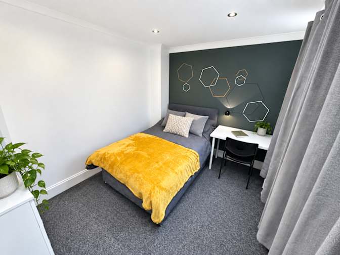 Chris's room
