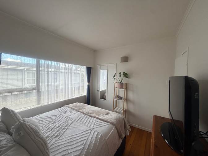 Kelly's room