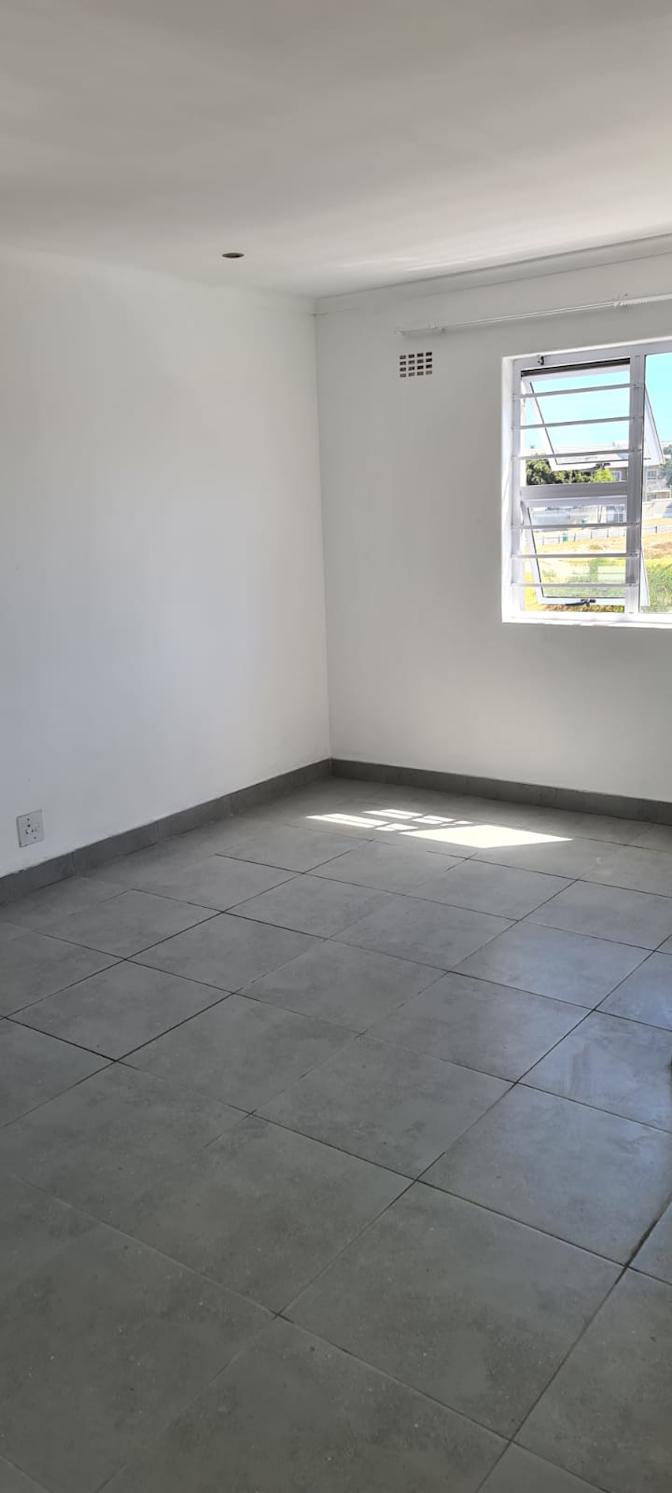 MR SHANE SOOKRAJ's room