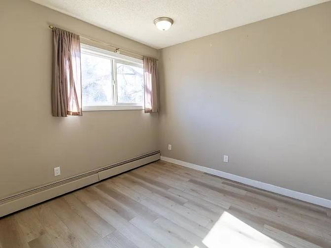 bruce's room