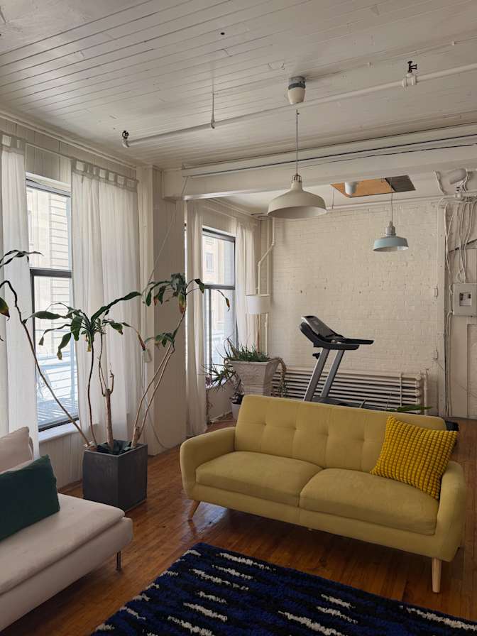 Luca Romani's room