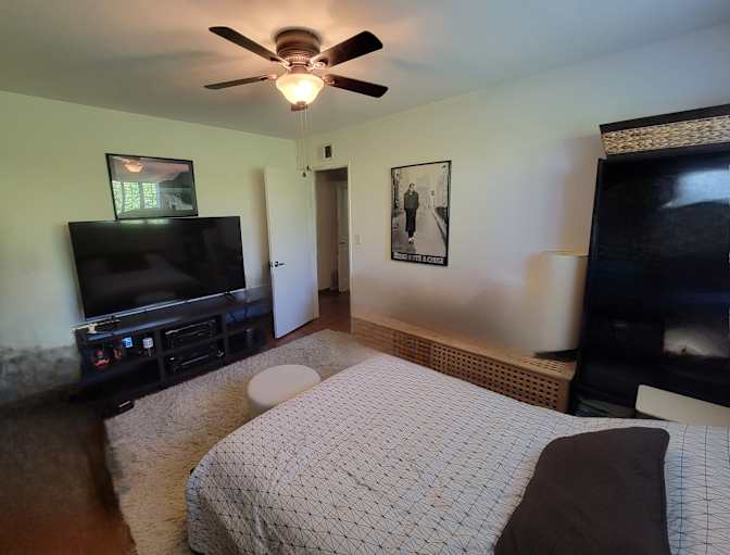 Mariel's room