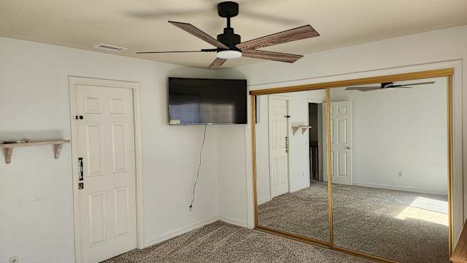 Steve's room