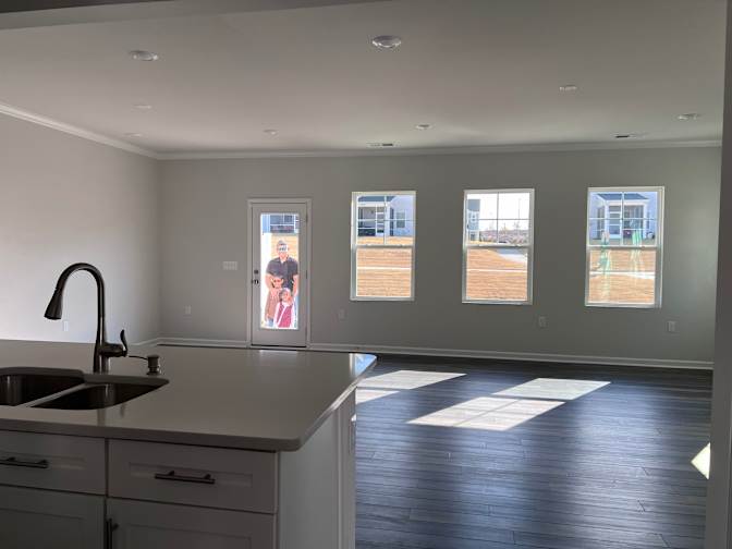 Alcove Rooms's room