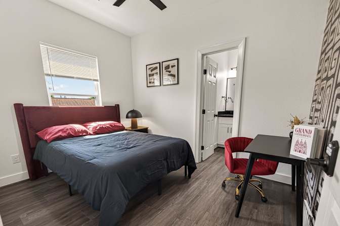 PadSplit's room