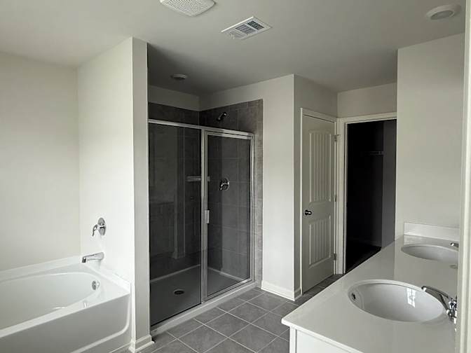 Alcove Rooms's room