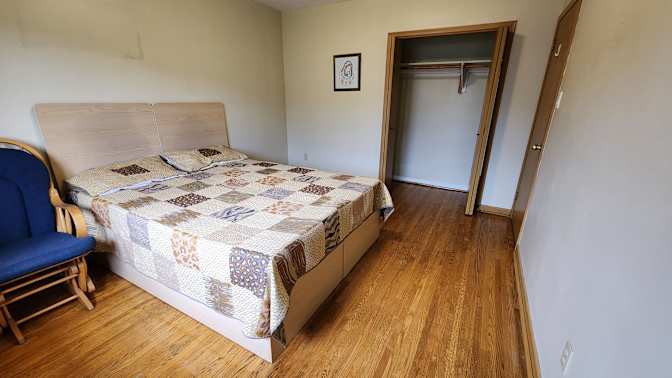 Pal Hgnis's room