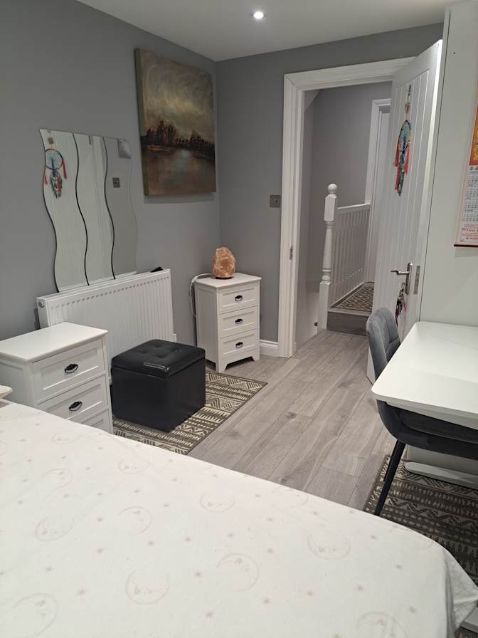 Leanna's room