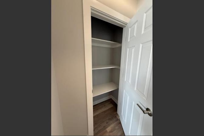 Diana's room