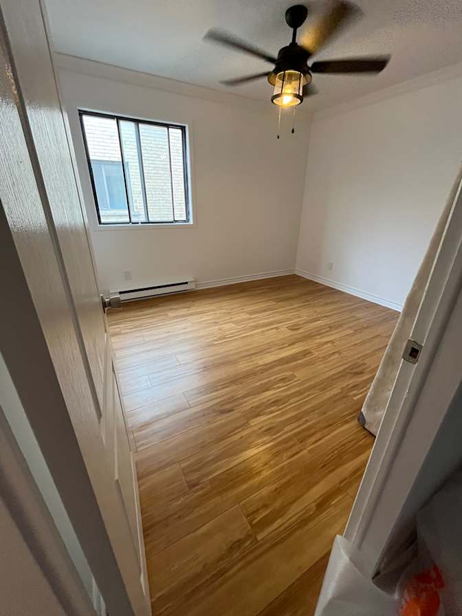 Lisa's room