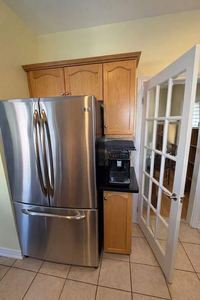 Parastoo Lalani's room