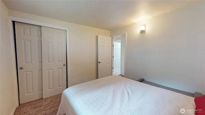 Nicole's room