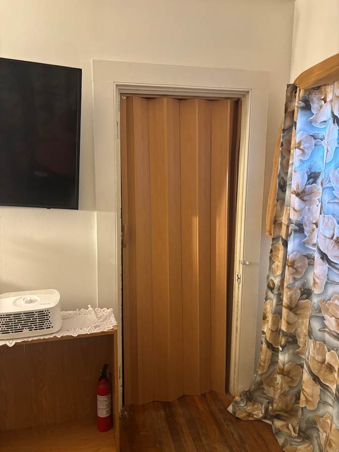 Rachel's room